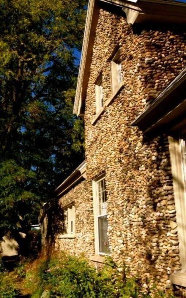 Aberdeen Stone Cottage B&B Traverse City Kültér fotó